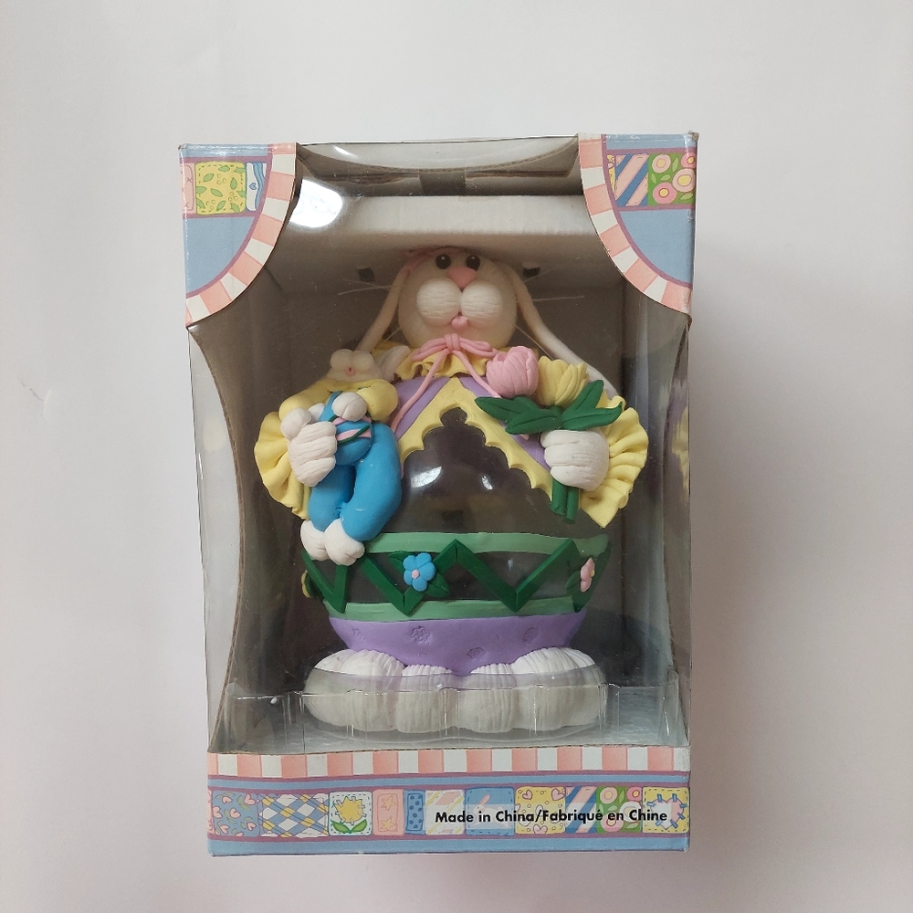 CWC  Collectible Glass Easter Bunny NIB - Picture 10 of 10